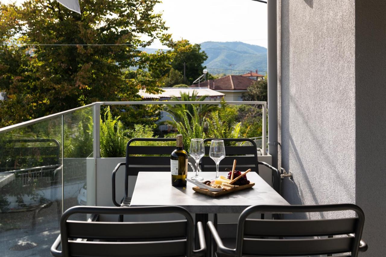 Afros Suites Olympiada Eksteriør billede