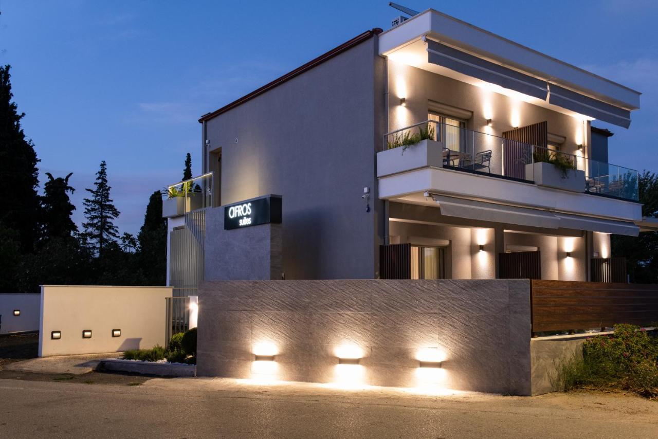 Afros Suites Olympiada Eksteriør billede